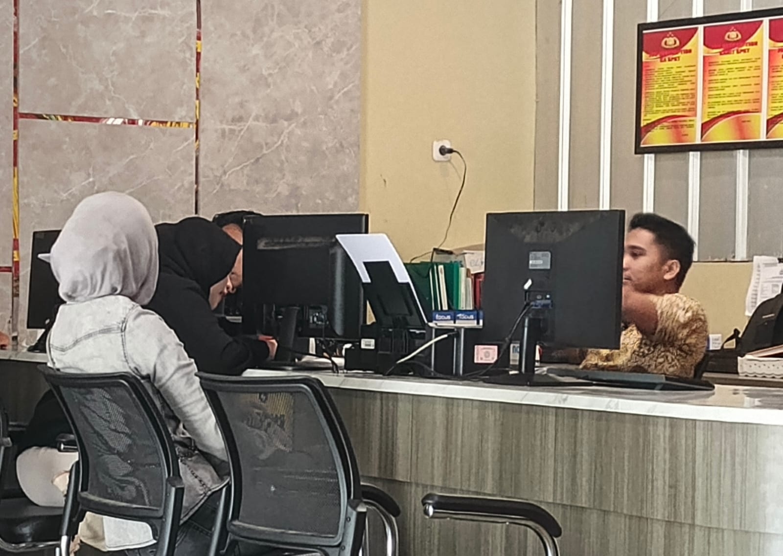 Cari Jasa Joki Skripsi di Medsos, Mahasiswi di Palembang Tertipu Rp10 Juta