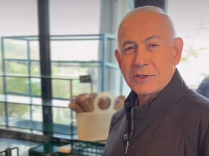 Video Ngopi Benjamin Netanyahu Viral, Klarifikasi Rumor Kematian Malah Picu Teori Deepfake