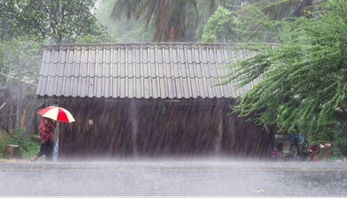 Info Cuaca Hari Ini: Palembang dan Lubuk Linggau Cerah Berawan, 15 Daerah Lainnya Hujan Ringan