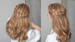 Lagi Hits di Media Sosial, Ini 5 Model Half Up Braided Wajib Coba