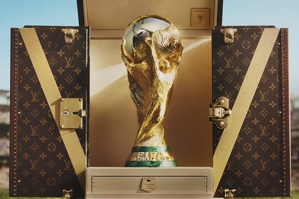 Louis Vuitton Luncurkan Trophy Trunk Resmi Piala Dunia 2026, Simbol Perjalanan Sang Juara
