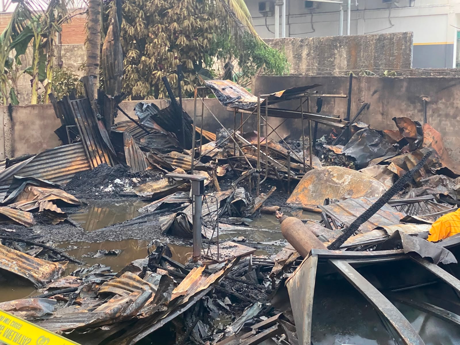 Gudang Rongsokan di Gandus Palembang Terbakar, Kerugian Ditaksir Capai Rp200 Juta