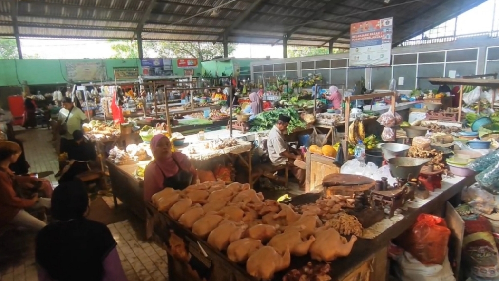 Harga Bahan Pokok di Palembang Masih Fluktuatif, Cabai Keriting Tembus Rp50 Ribu per Kg