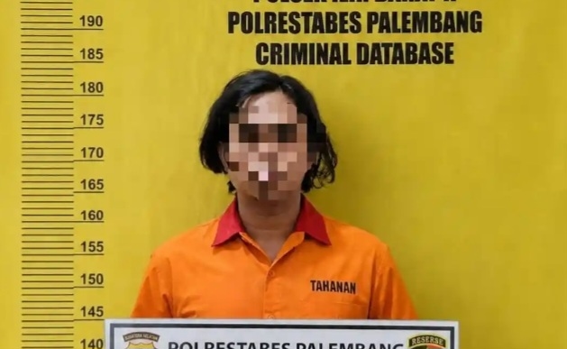Jambret Tas Berisi iPhone 13 dan Uang Rp800 Ribu Ditangkap, Pelaku Tertunduk di Hadapan Polisi