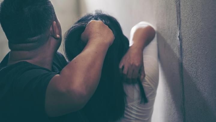 Berniat Bantu Ekonomi Keluarga, IRT di Palembang Malah Jadi Korban KDRT Suami