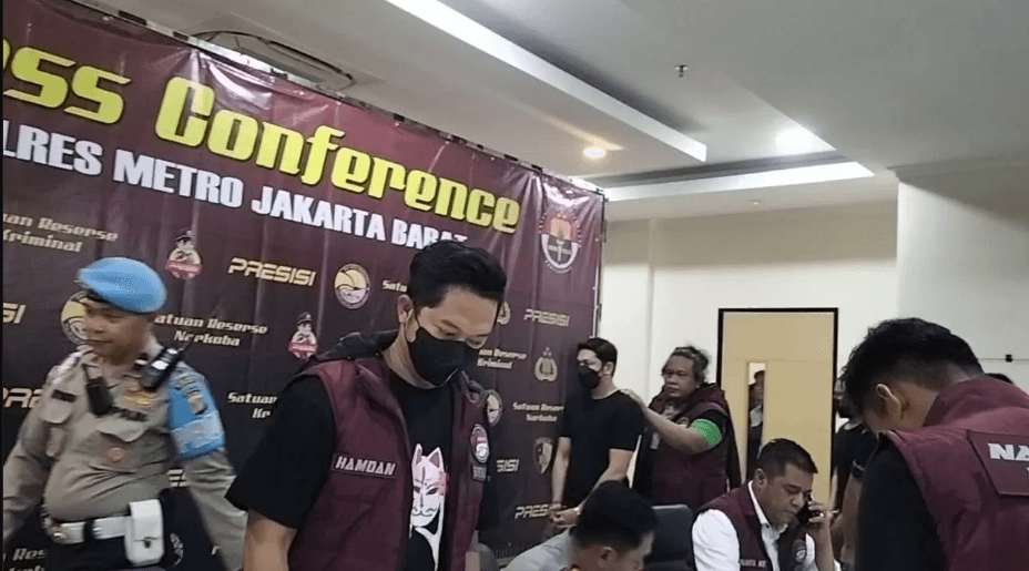 Begini Kronologi Penangkapan Andrew Andika, Ternyata Ada Lima Tersangka Lain Juga Diamankan
