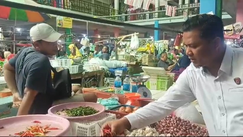 Satgas Pangan Polrestabes Palembang Sidak Pasar Plaju, Pantau Ketersediaan dan Harga Bahan Pokok