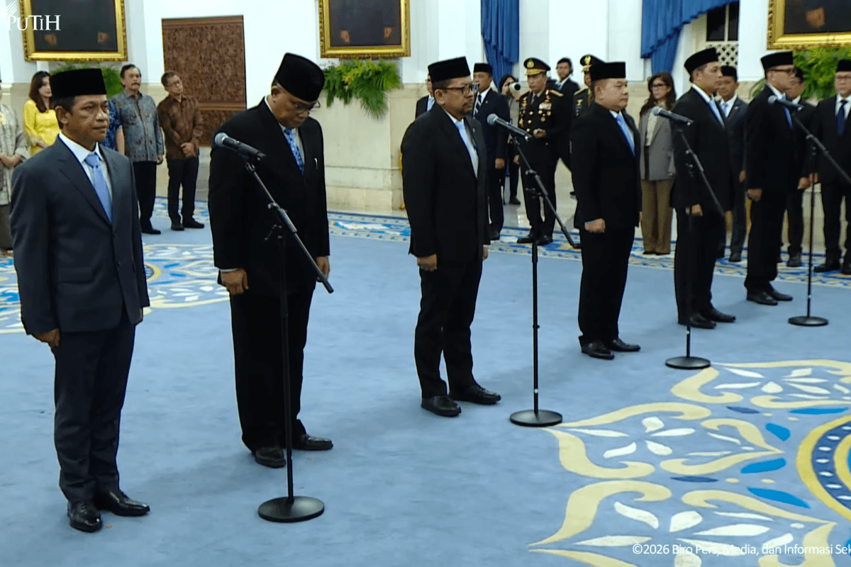 Daftar Lengkap Pejabat yang Dilantik Prabowo dalam Reshuffle Kabinet Merah Putih 27 April 2026