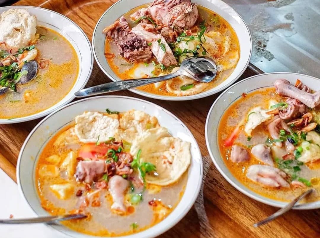 5 Cara Agar Tidak Mudah Asam Urat Saat Lebaran, Tetap Bisa Nikmati Hidangan Tanpa Khawatir