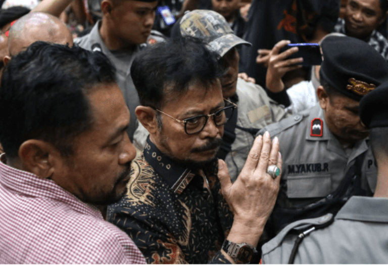 Mantan Menteri Pertanian, Syahrul Yasin Limpo Terima Vonis 10 Tahun Penjara