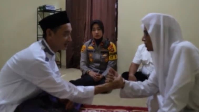 Ucapkan Kalimat Dua Syahadat, Tahanan di Palembang Pilih Menjadi Mualaf Karena Hal ini