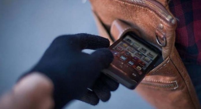 Curi HP Marbot Masjid di Palembang, Remaja 14 Tahun Diserahkan Korban ke Polisi
