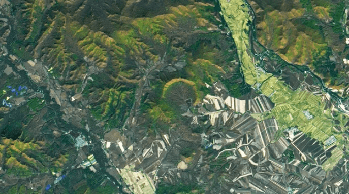 Setelah 50 Ribu Tahun Tersembunyi, Kawah Meteor Raksasa Ini Akhirnya Terungkap