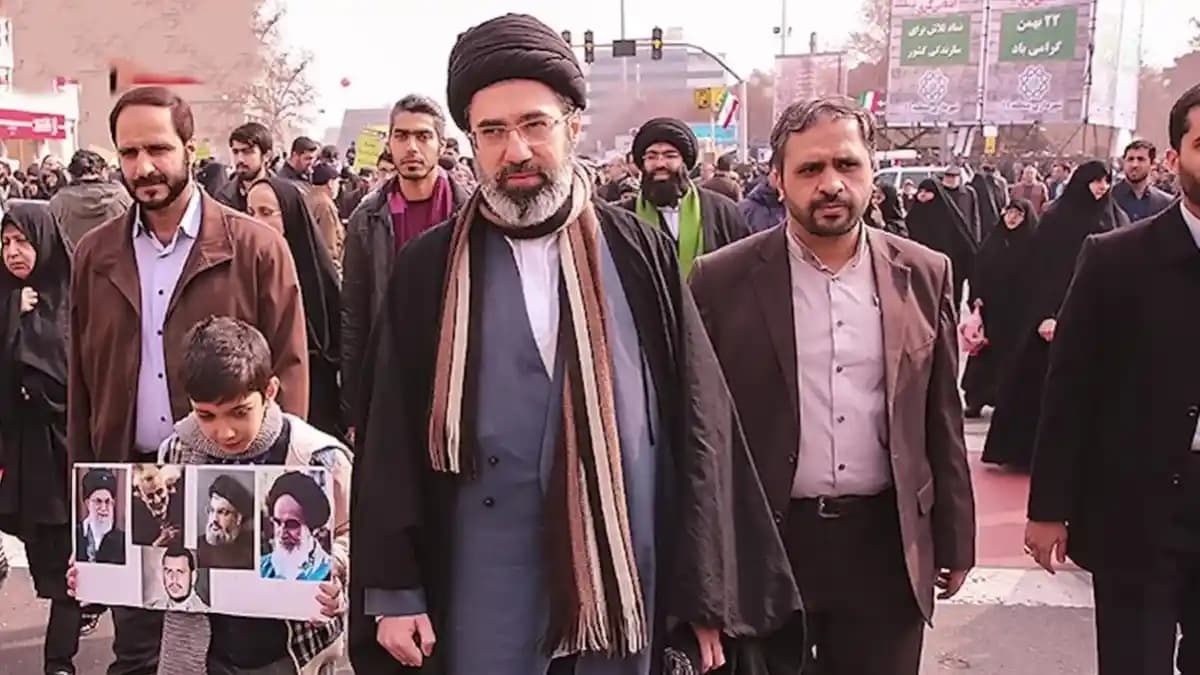 Politik Iran Memanas, Klaim Surat Rahasia Khamenei Picu Kontroversi