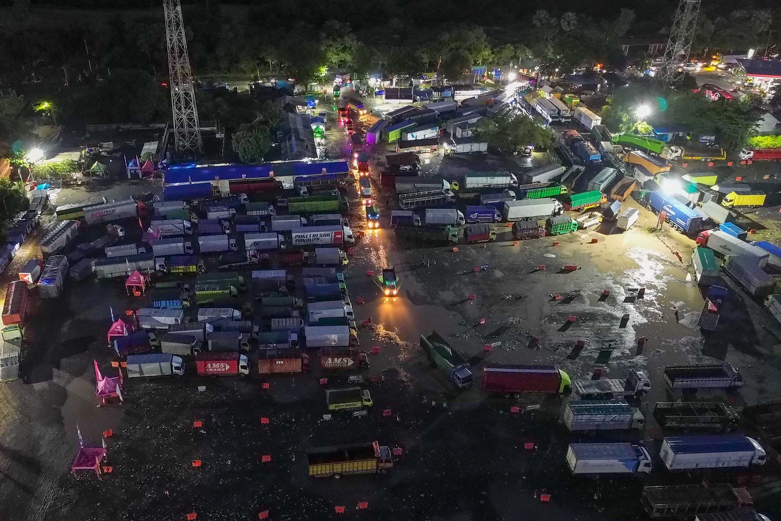 Arus Balik Lebaran 2026 via Jalur Laut Memuncak, Pelabuhan Tanjung Api-Api Padat Penumpang