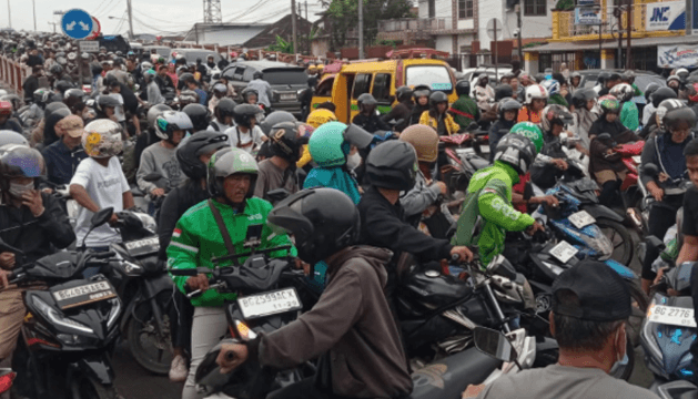 Dishub Buka Suara soal Macet Saat CFD: Personel Kurang di Titik Rawan
