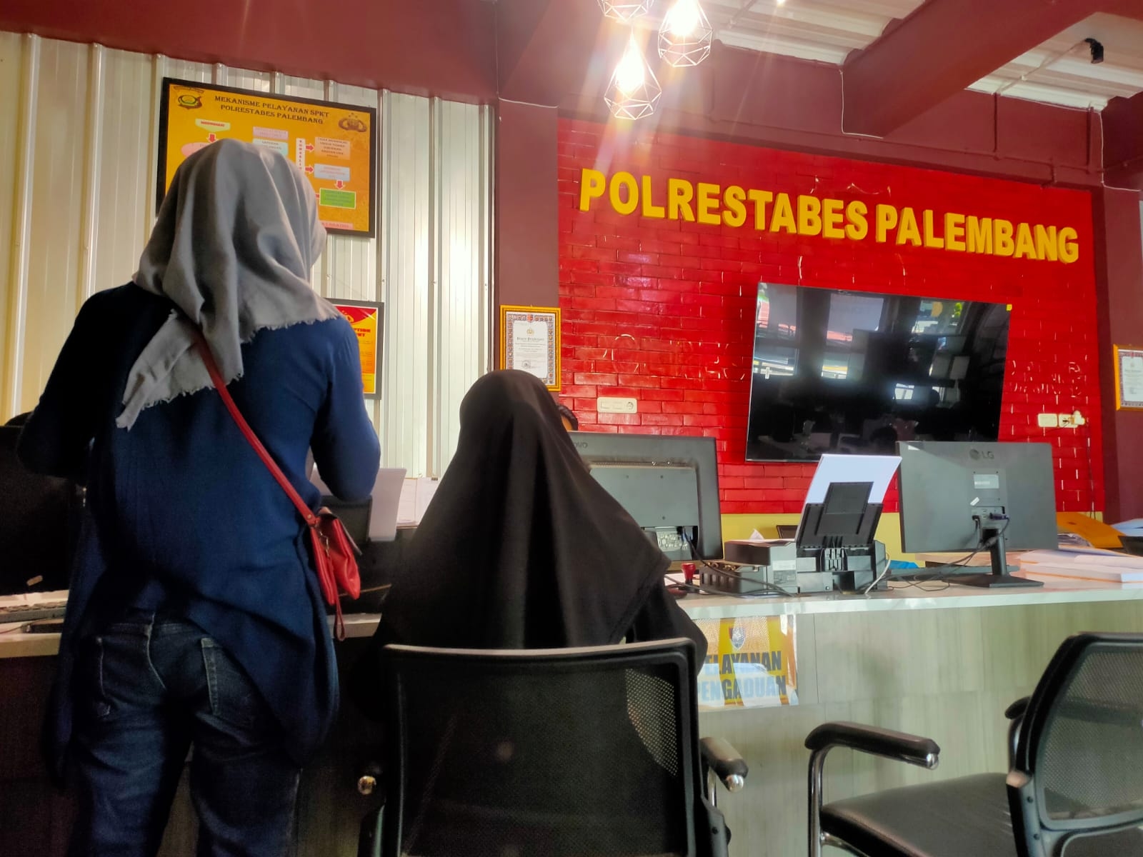 Pulang Salat Idul Adha, Wanita di Palembang Jadi Korban KDRT Suami yang Diduga Kecanduan Permainan Taruhan Daring