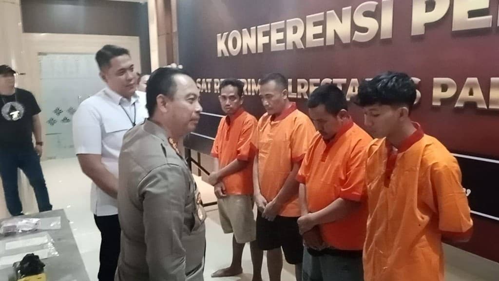 Setelah Berhasil Bawa Kabur Rp 300 Juta, Empat Penipu Pengganda Uang Ditangkap Polrestabes Palembang
