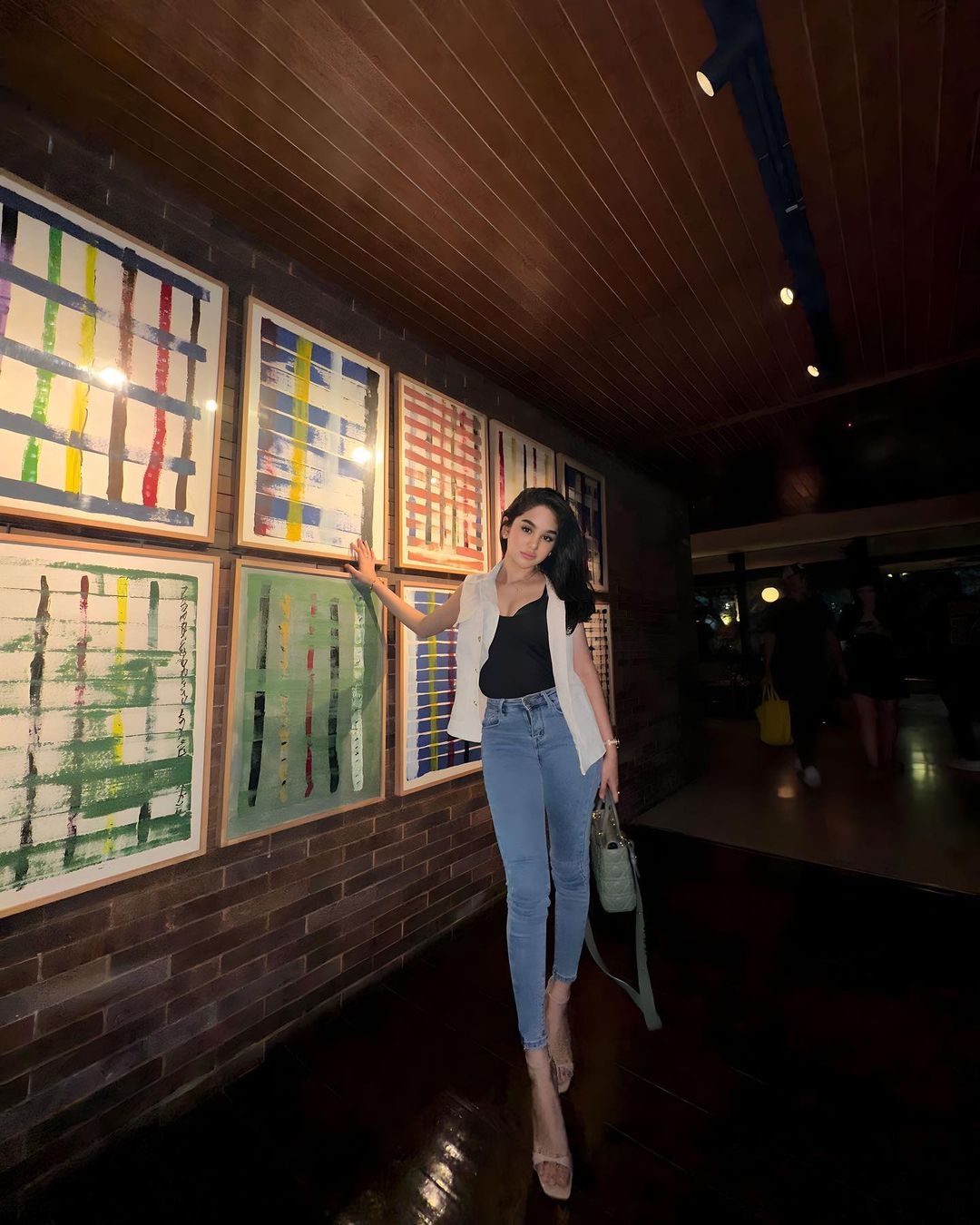 Artis FTV Hana Hanifa Gugat Cerai Suami Karena Kasus Perselingkuhan, Netizen Ramai Komentari Unggahan