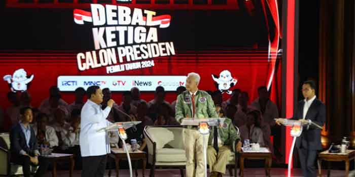 Pengamat Politik Sumsel: Anis dan Probowo Saling Serang dalam Debat, Ganjar yang Paling Diuntungkan