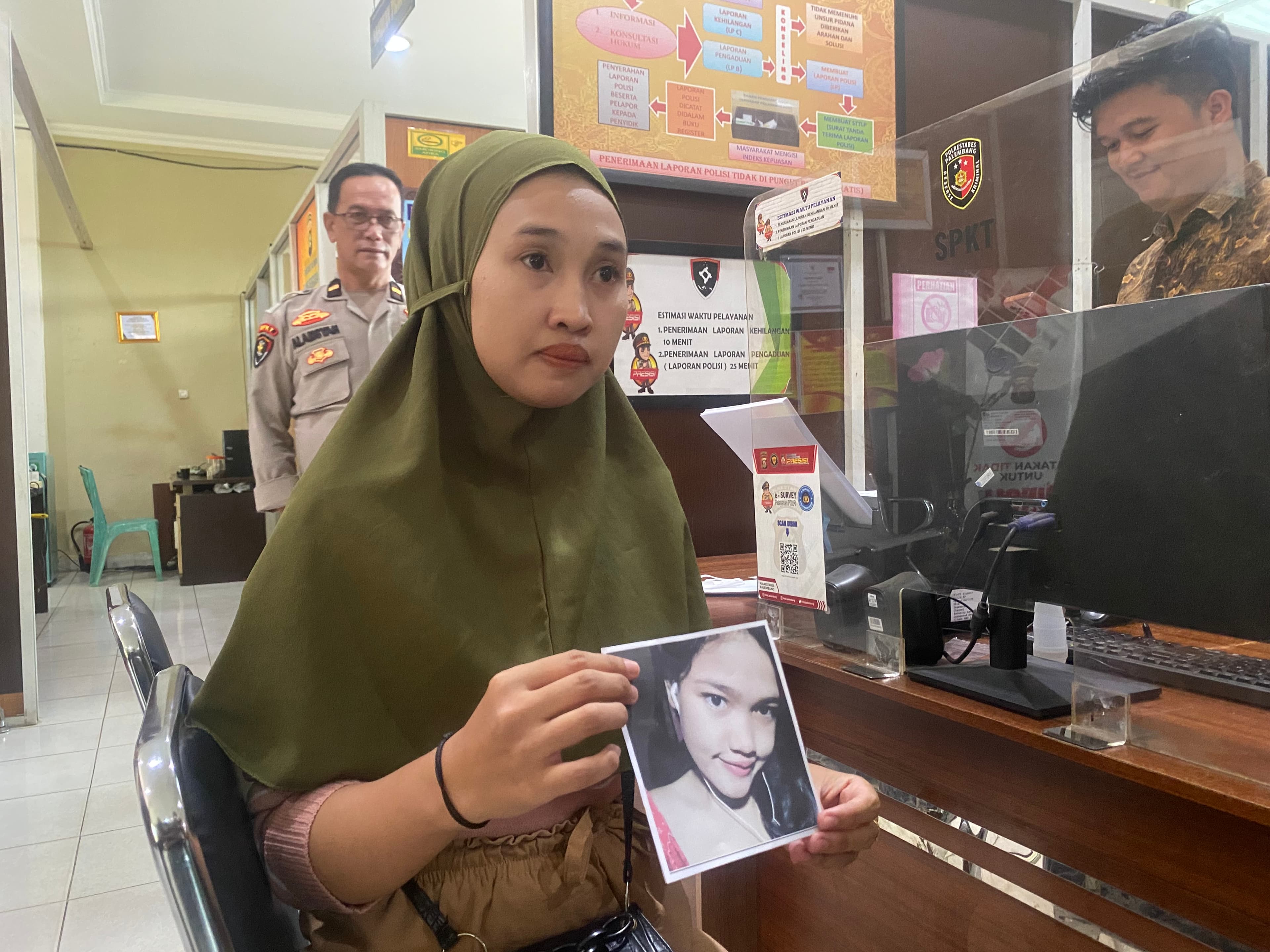 Tolong! Siswi SMA Cantik di Palembang Ini Dilaporkan Menghilang, Sempat Pamit Beli Mie di Warung