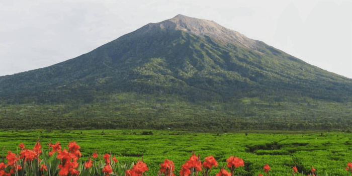 5 Gunung Tertinggi di Pulau Sumatera, Surga Para Pendaki dan Pecinta Alam