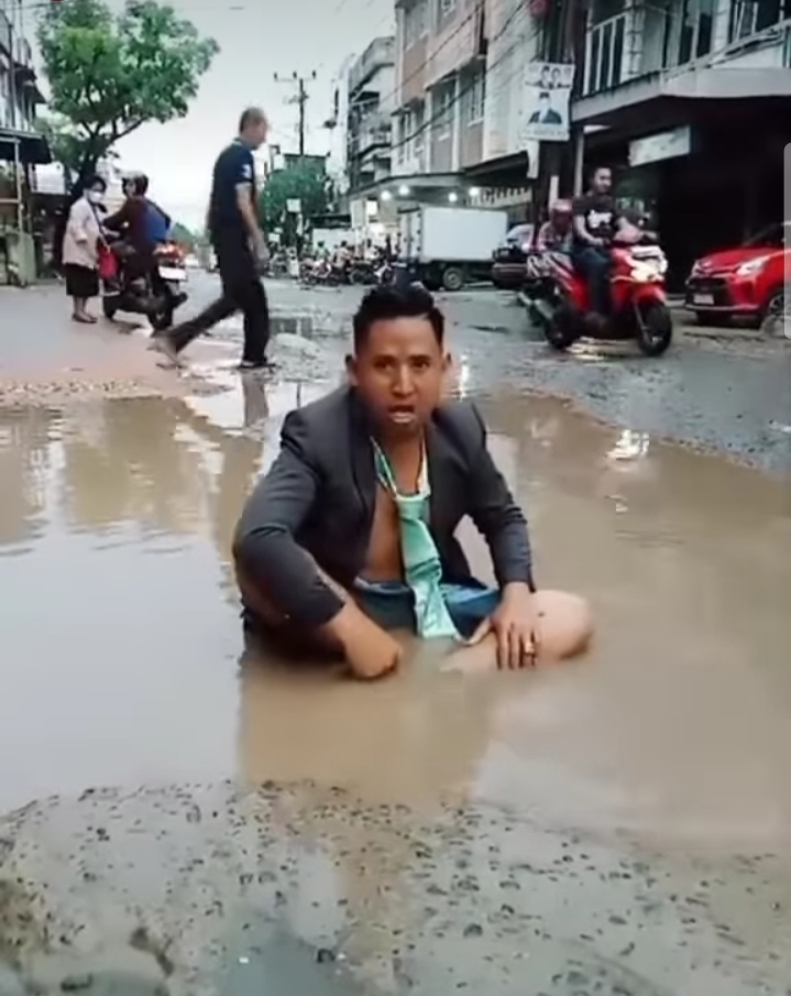 Dinas PUPR Palembang Berjanji Akan Perbaiki Jalan Rusak Akibat Proyek IPAL