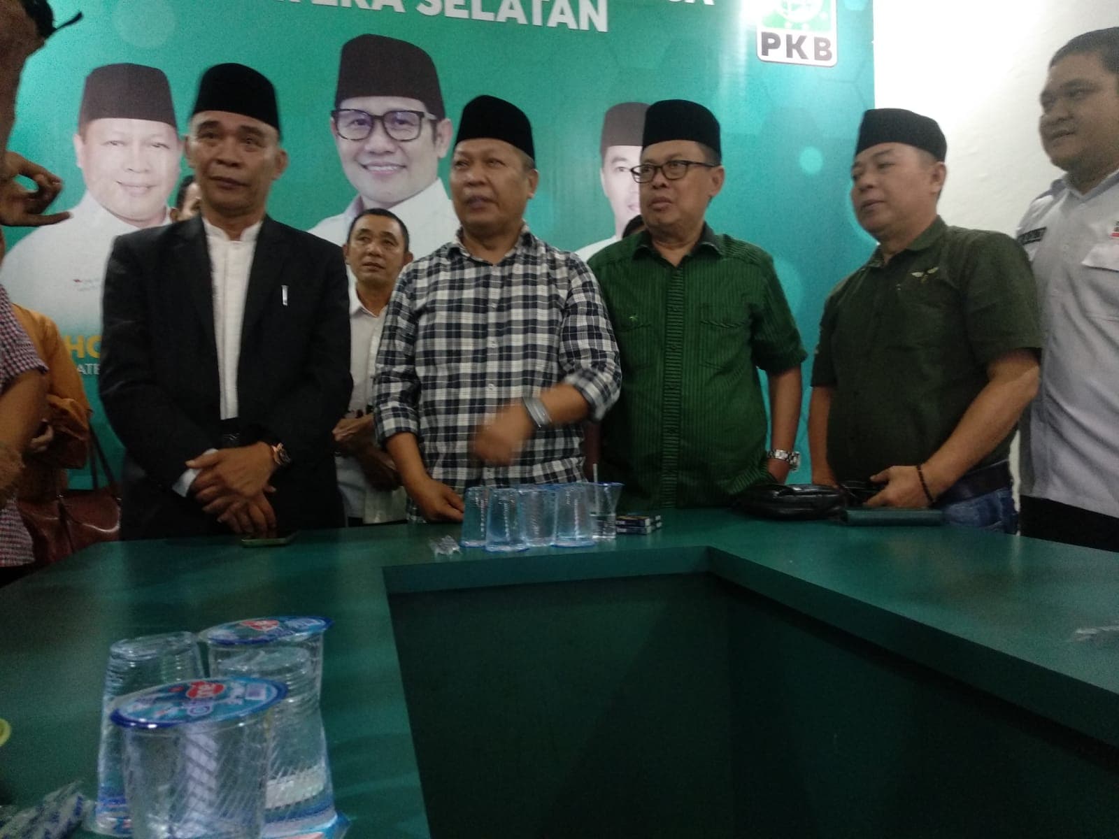 Semakin Seru, Eddy Santana Putra Ambil Formulir di PAN dan PKB