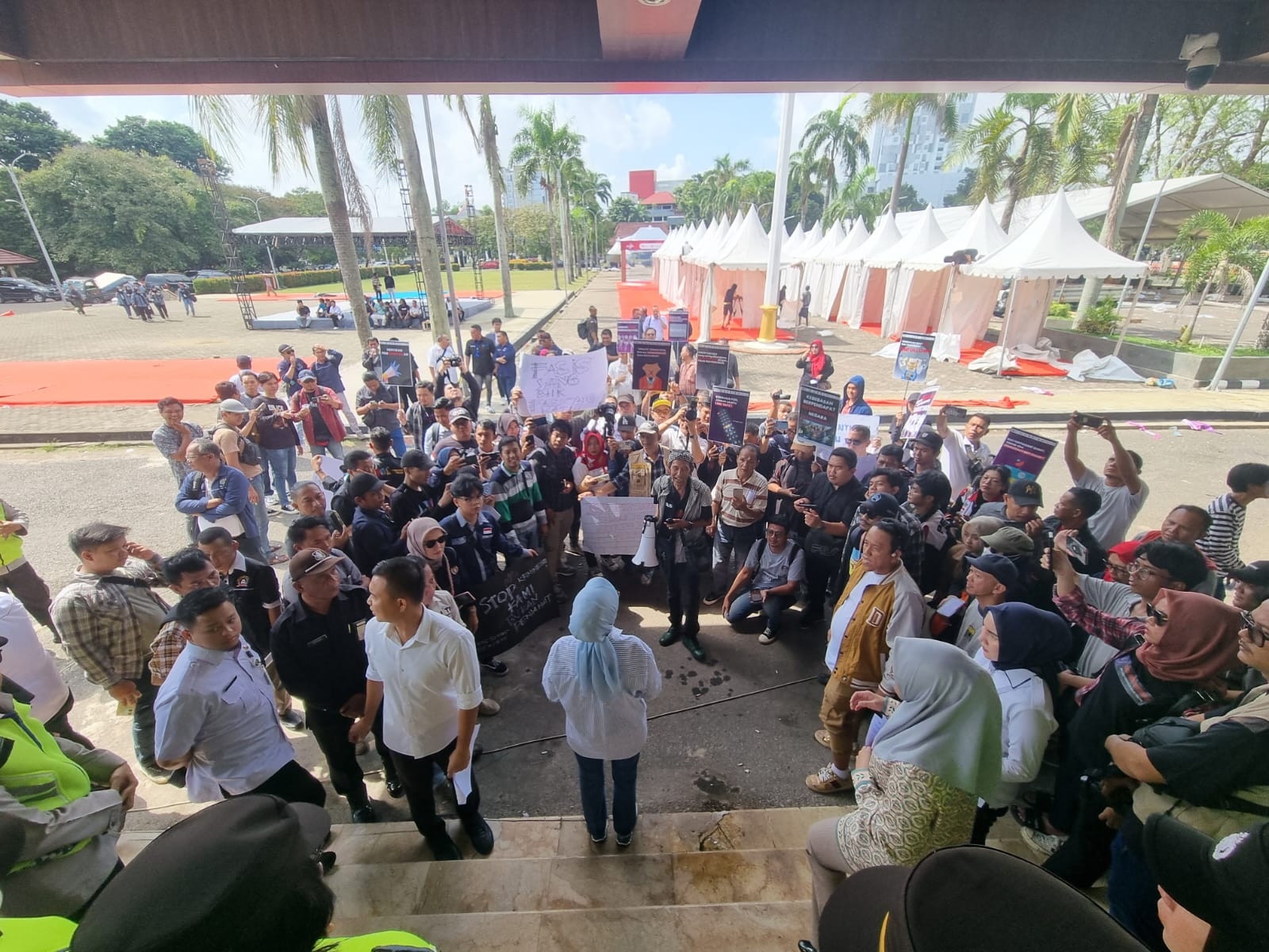 Aksi Solidaritas Koalisi Pers Sumsel Tolak Revisi UU Penyiaran, Soroti Ancaman Terhadap Kebebasan Pers