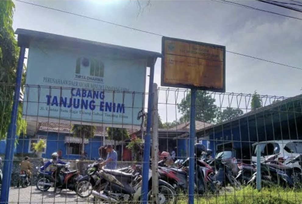 Air Bersih Tak Mengalir Dua Pekan, Warga Tiga Putri Keluhkan Kinerja PDAM Tanjung Enim