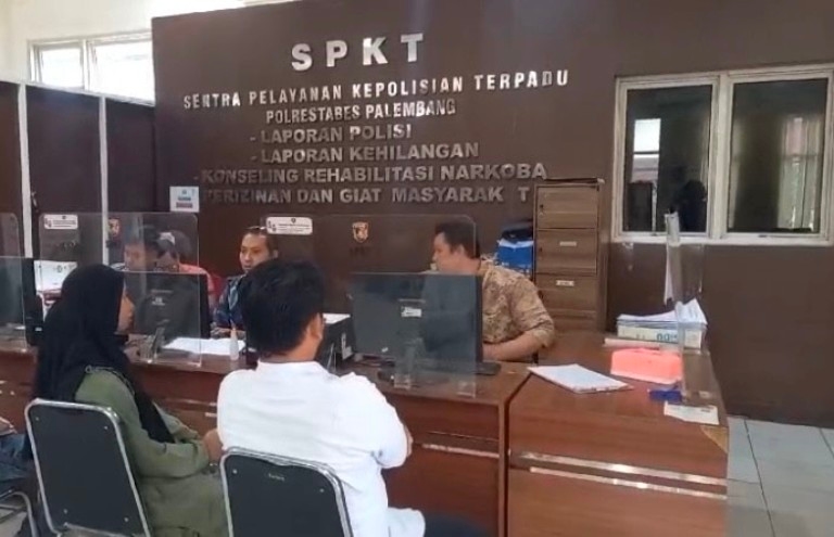 Pedagang Balon di Palembang Dianiaya Rekan Sejawat, Korban Lapor ke Polisi