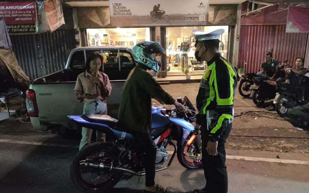 Resahkan Warga, Polres Muara Enim Razia Pengguna Knalpot Brong