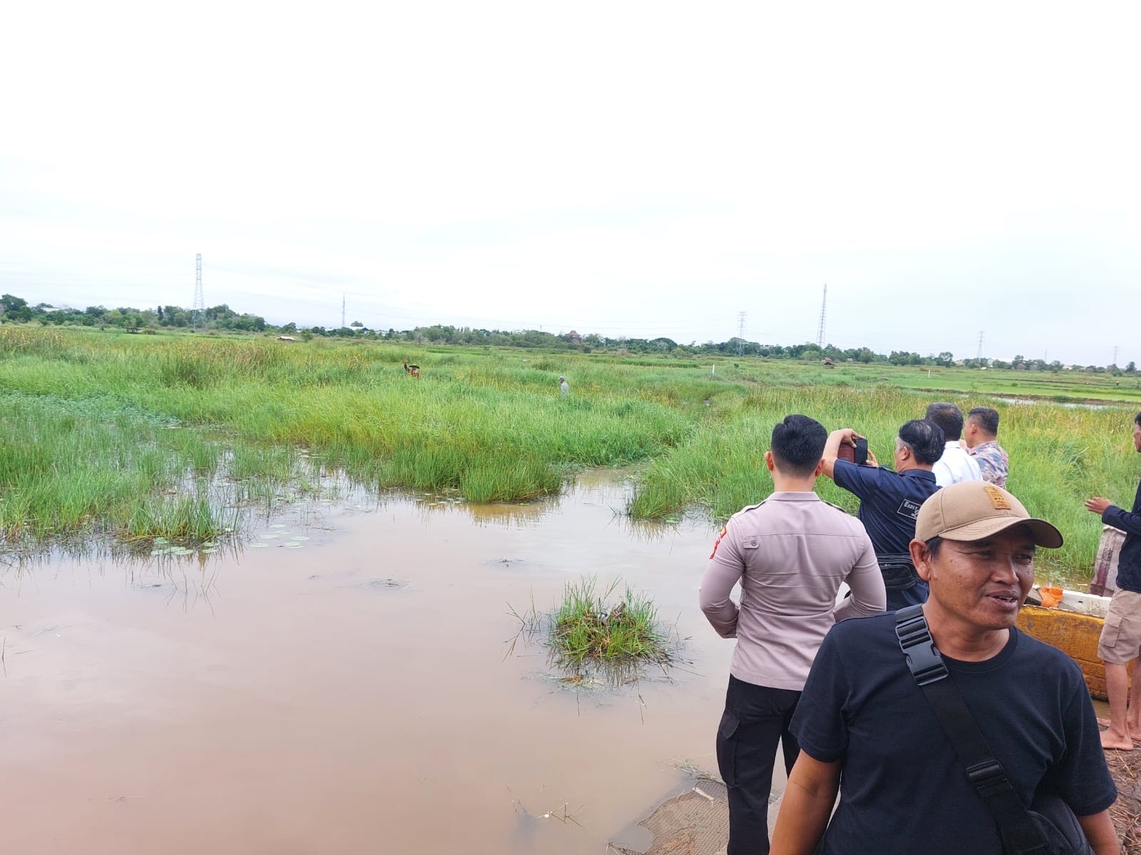 Diduga Tersengat Listrik Saat Menyetrum Ikan, Jenazah Taufik Ditemukan Tewas di Sawah
