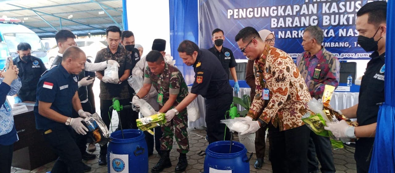 13 Kilogram Sabu-Sabu Asal Malaysia Berhasil Digagalkan BNNP Sumsel, Tangkap Tiga Tersangka