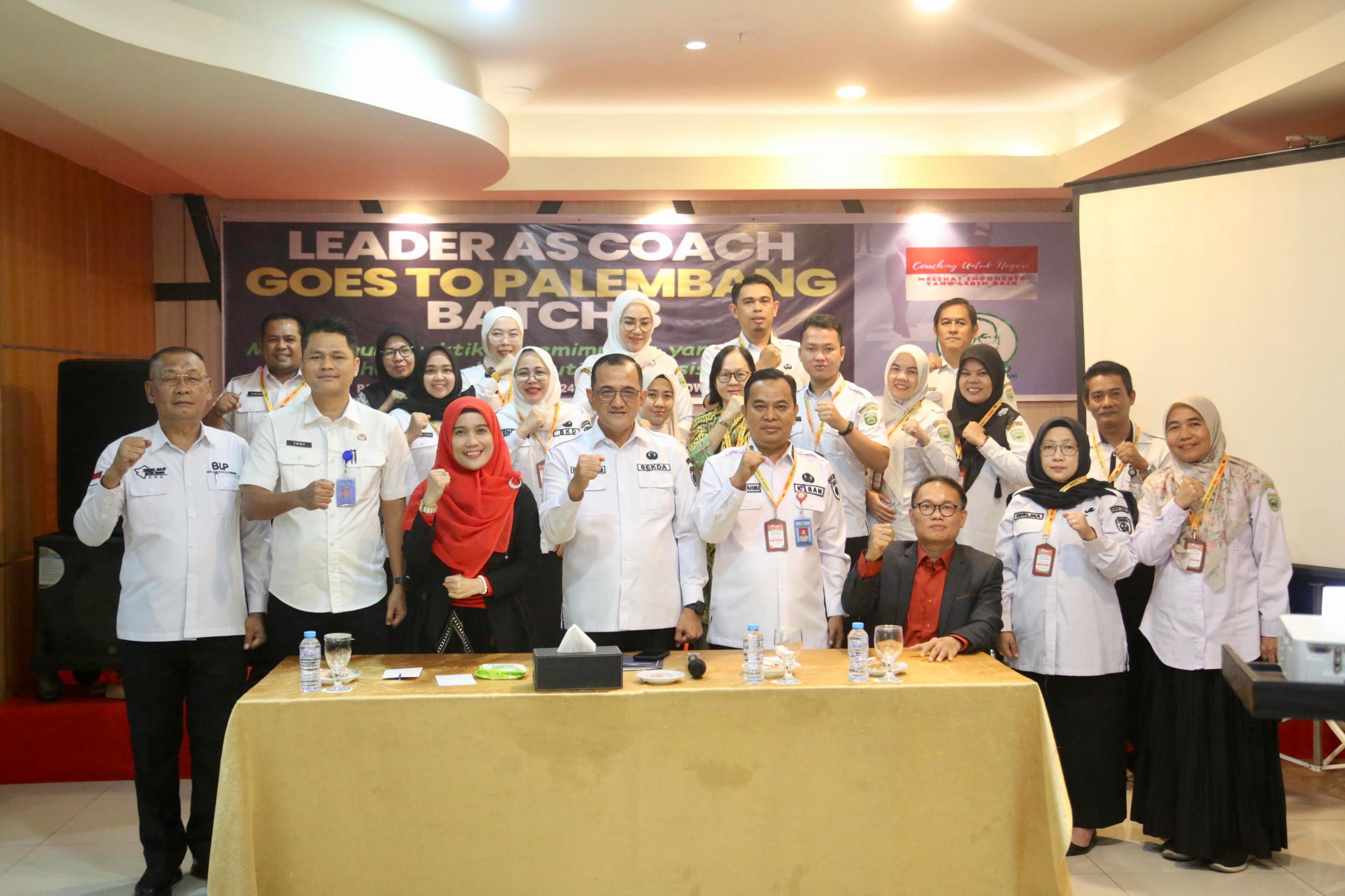 Sekda Sumsel Resmi Buka Leader As Coach: Pemimpin Ideal adalah Coach