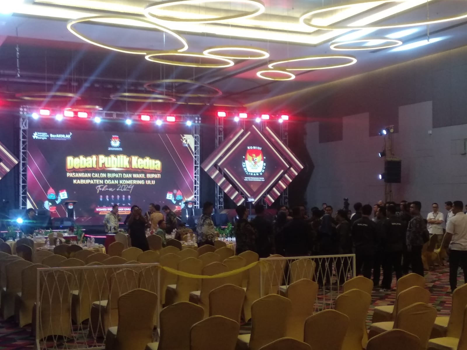 Tuding KPU OKU Tak Netral, Pengamat Minta Provokator Acara Debat Dilaporkan