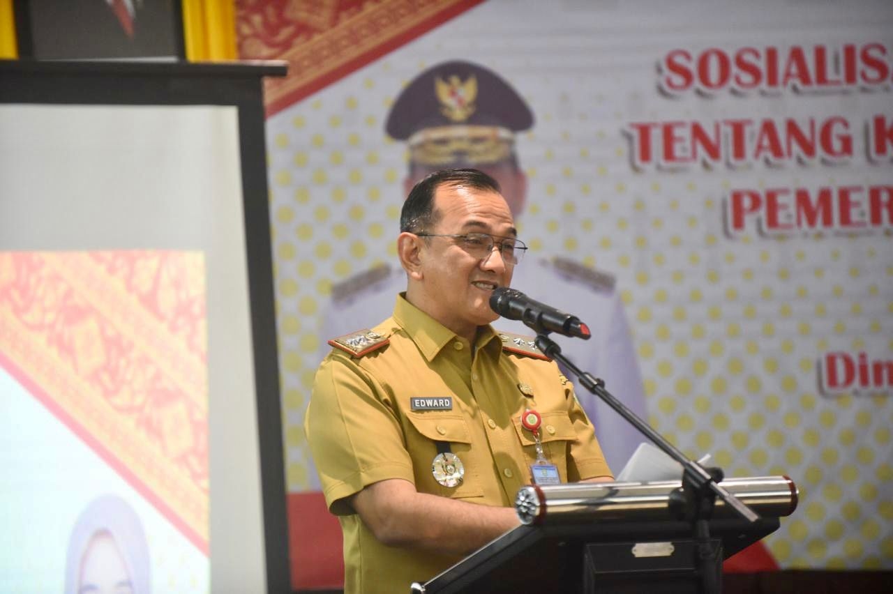 Sekda Sumsel Edward Candra Tegaskan Pentingnya Pengelolaan Arsip yang Teratur dalam Pemerintahan