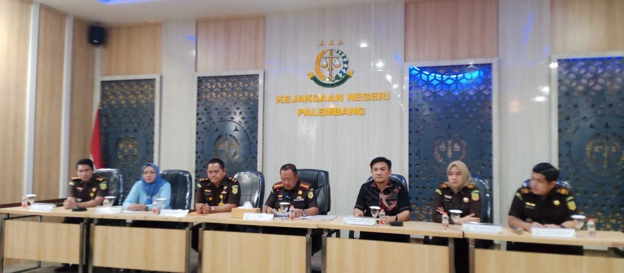 Kejari Palembang Masih Kejar 10 Buronan yang Berkeliaran Bebas di Tahun 2025