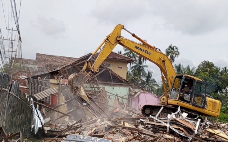 Tidak Ada Kejelasan Uang Ganti Rugi Atas Tanah, Warga Lapor PT KAI Drive III Palembang ke Polisi