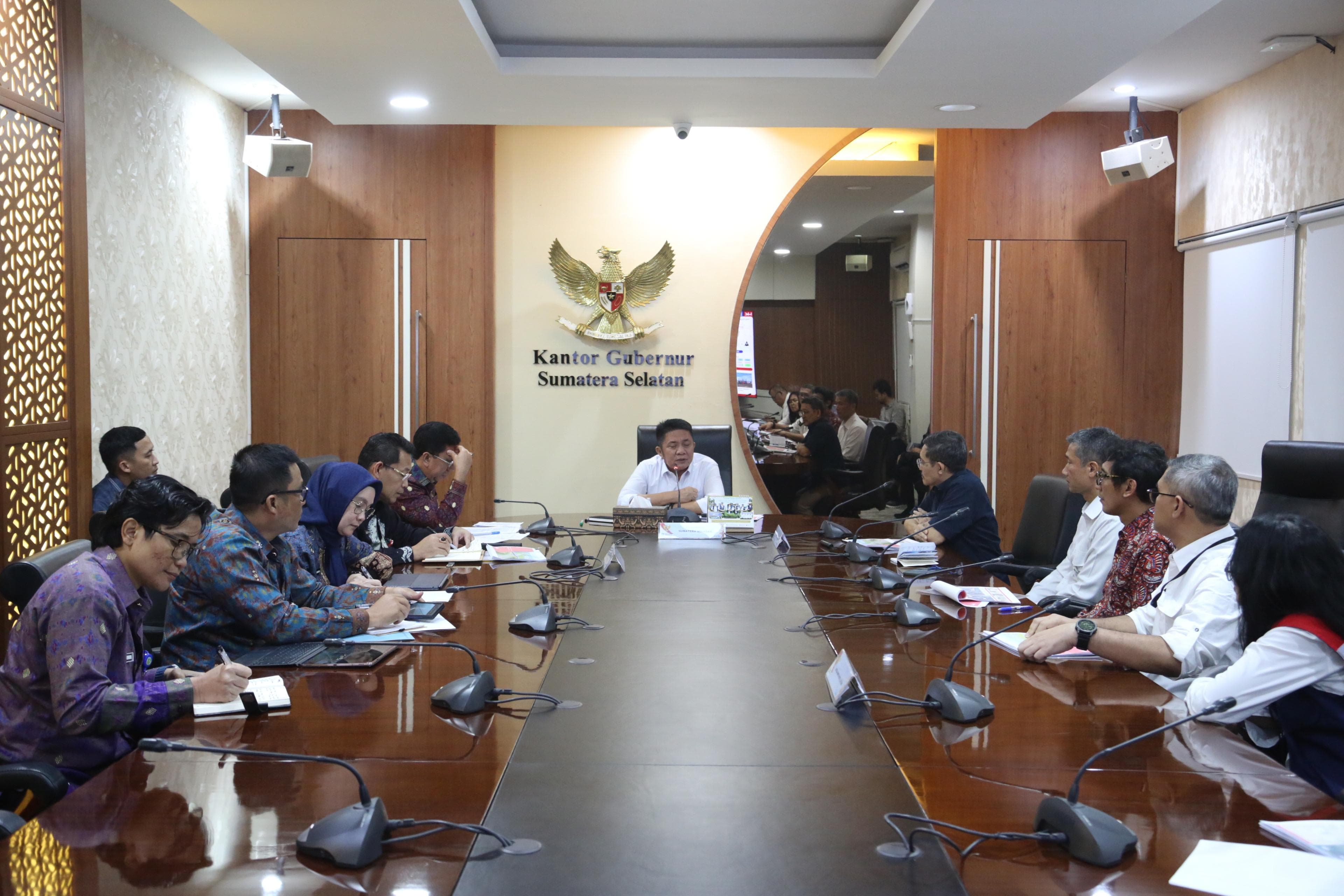 Gubernur Sumsel Warning Perusahaan Perkebunan Soal Kendaraan Overload dan Pajak Kendaraan