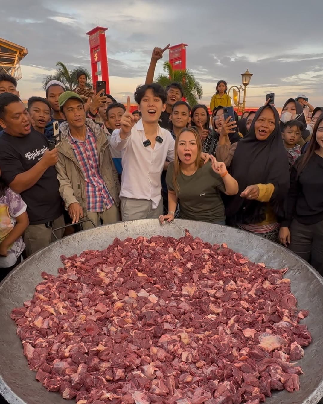 Profil Willie Salim, TikTokers yang Viral Gegara Konten Masak Daging Rendang 200 Kilogram Berujung Hilang