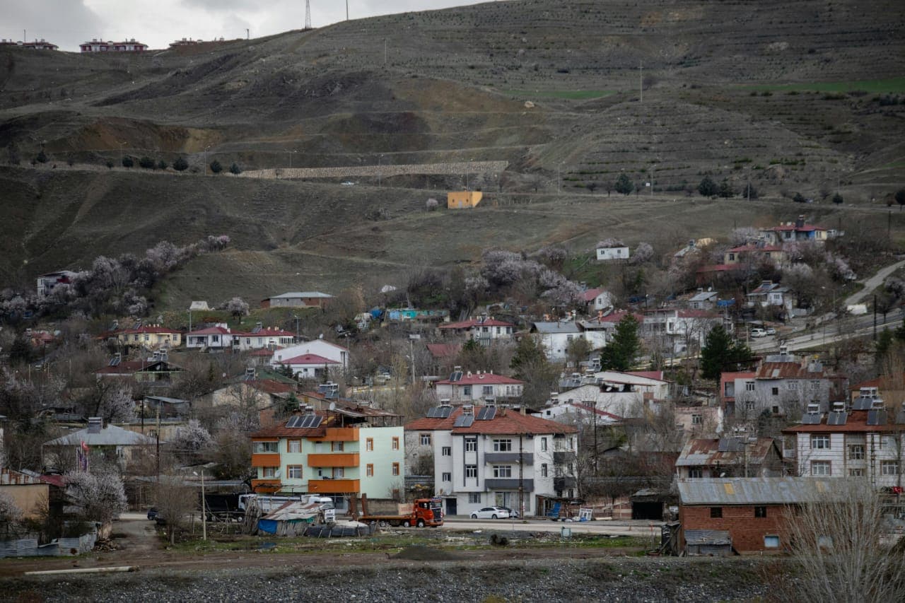 10 Negara di Dunia yang Tak Punya Lautan, Salah Satunya Imbas Kalah Perang Dunia I