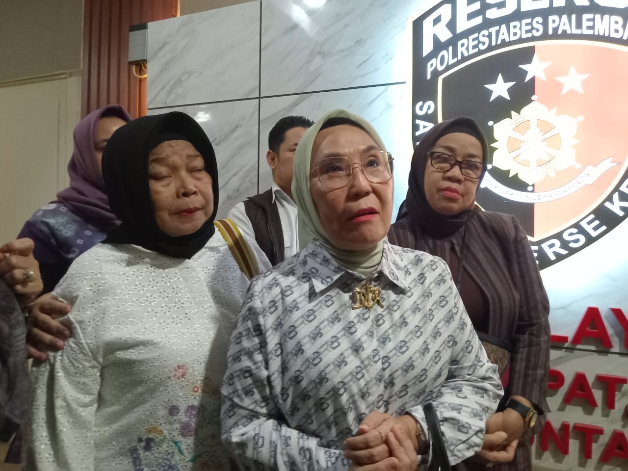 Istri Sah Eks Anggota DPRD Palembang Bantah Soal Asmara, Sukri Zen Minta Pengembalian Surat Tanah
