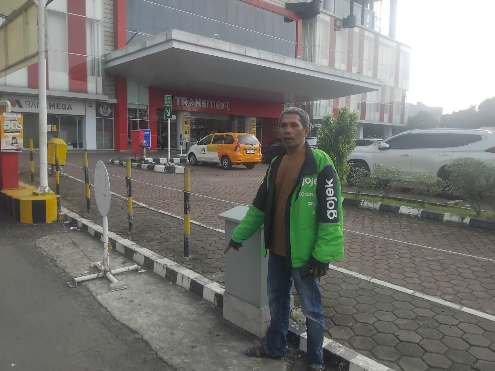Driver Ojol Kehilangan Motor Cicilan, Terpaksa Pakai Motor Ipar untuk Cari Nafkah