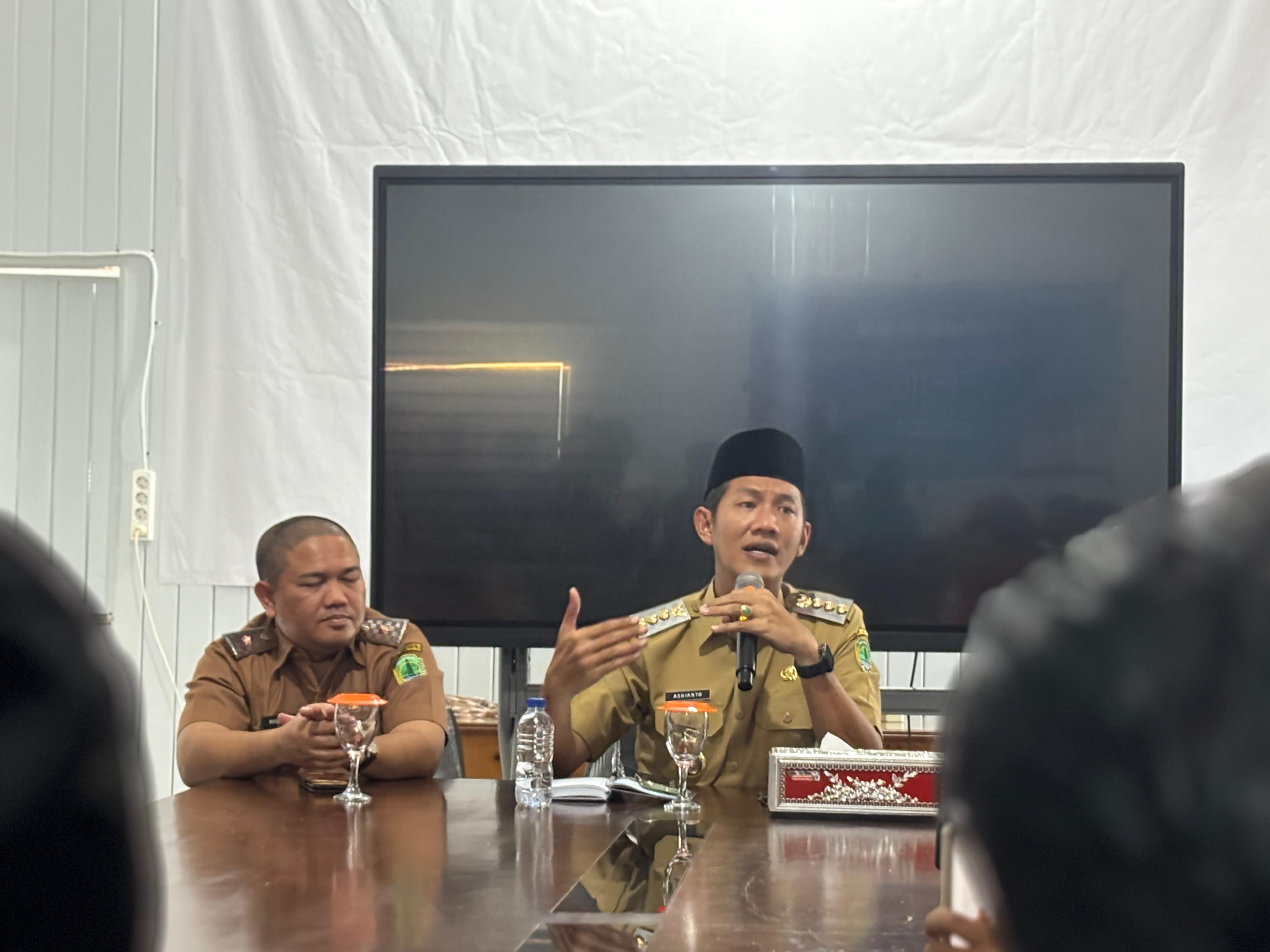 Bupati PALI Pastikan Sanksi Tegas Jika Ada Kelalaian dalam Kasus Keracunan Makanan MBG