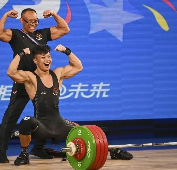 Profil Rahmat Erwin yang Pecahkan Rekor Dunia Kejuaraan Angkat Besi Asia 2025, Raih 3 Medali Emas Sekaligus
