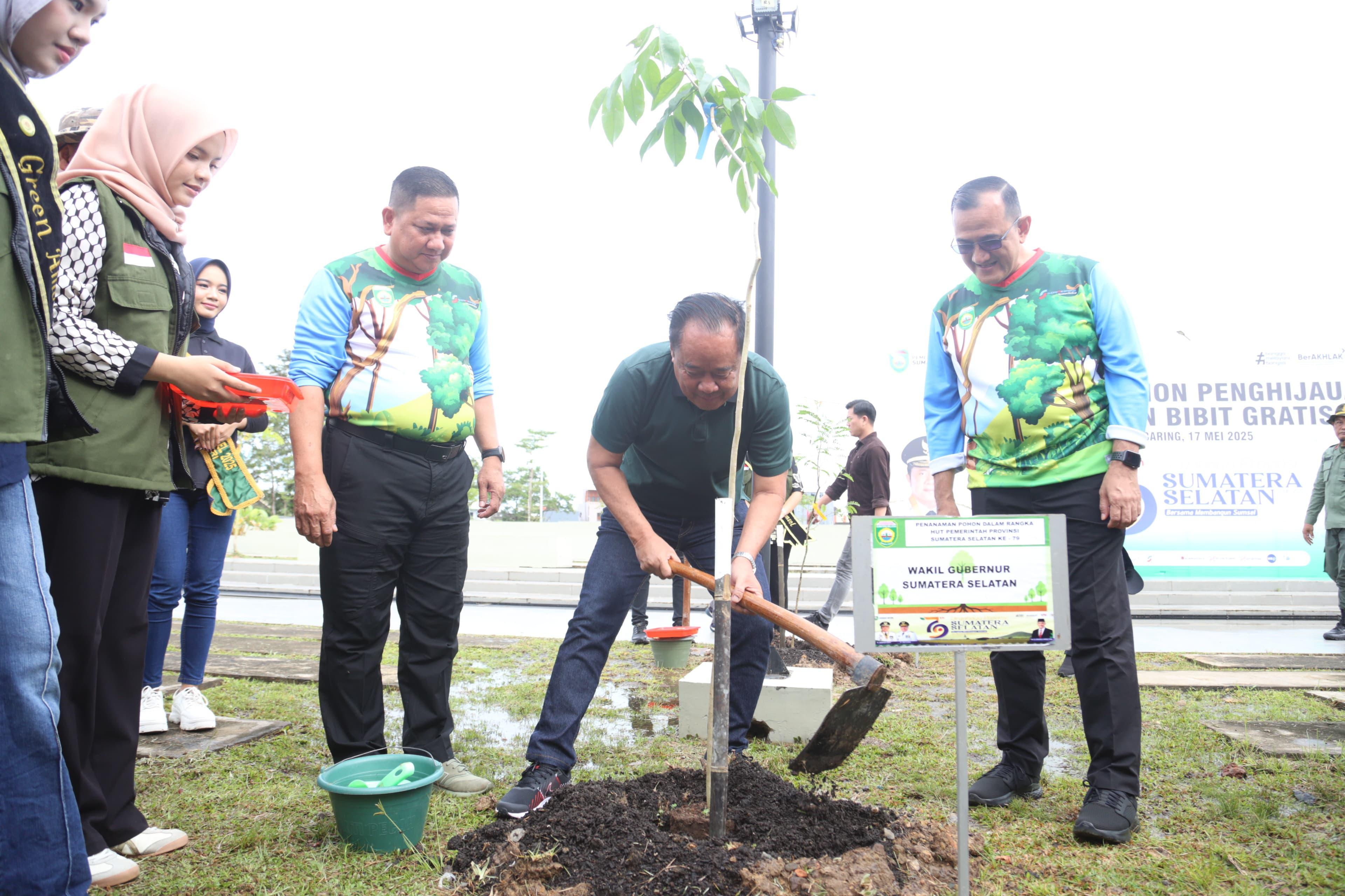 Wagub Cik Ujang Tekankan Pentingnya Gerakan Tanam Pohon untuk Kelestarian Lingkungan