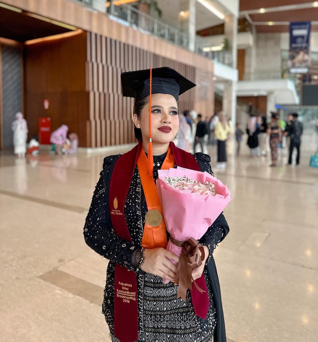 Profil hingga Deretan Prestasi Shabrina Leanor, Juara Indonesian Idol Season 13