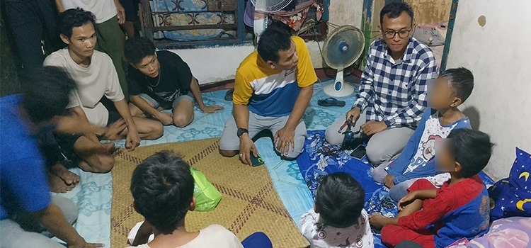 Viral di Medsos, Tiga Bocah Hilang di Palembang Ditemukan Nongkrong di JM Plaju