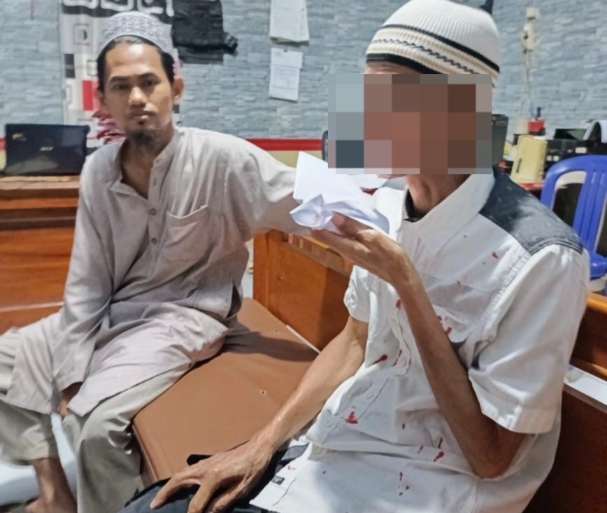 Sedang Salat di Mushola, Kakek di Palembang Dianiaya Tetangga Sendiri, Pelaku Sudah Ditangkap Polisi